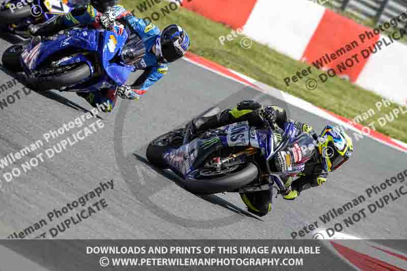 cadwell no limits trackday;cadwell park;cadwell park photographs;cadwell trackday photographs;enduro digital images;event digital images;eventdigitalimages;navarra;no limits trackdays;peter wileman photography;racing digital images;trackday digital images;trackday photos